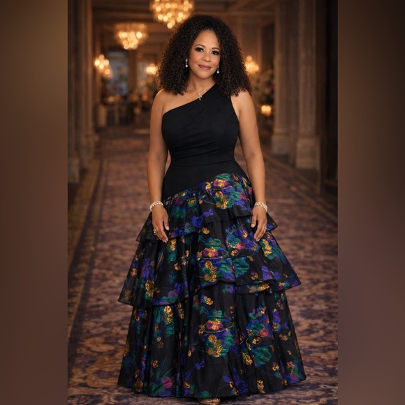 AIDAN MATTOX - Picture 2 of 5